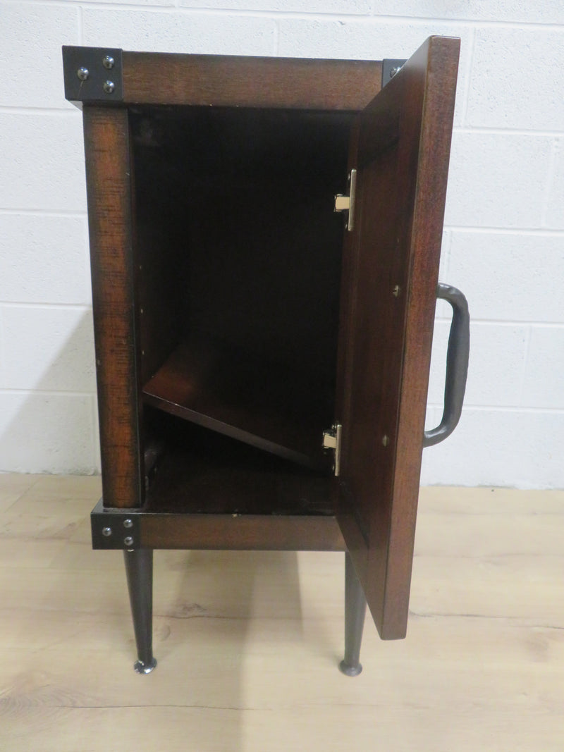 14"W Set of 2 Nightstands