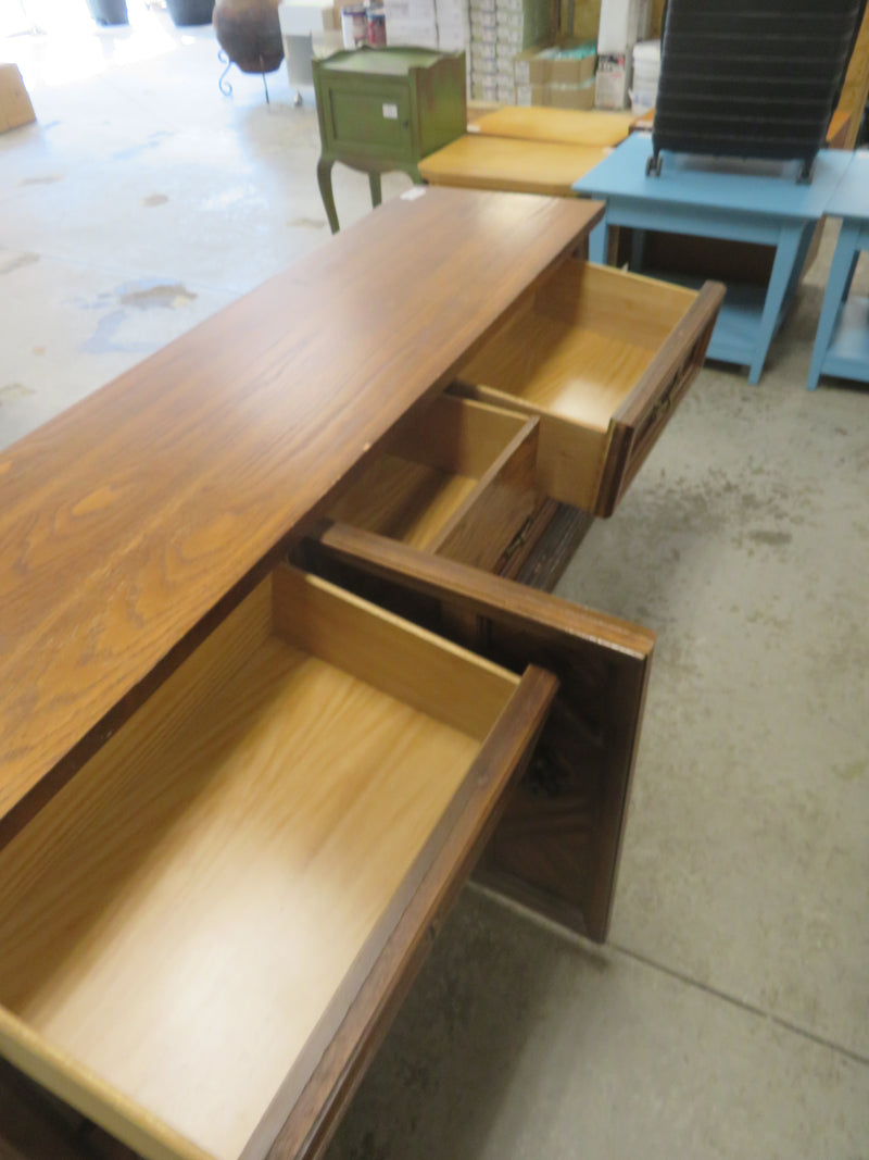 70"W 9-Drawer Dresser in Wood