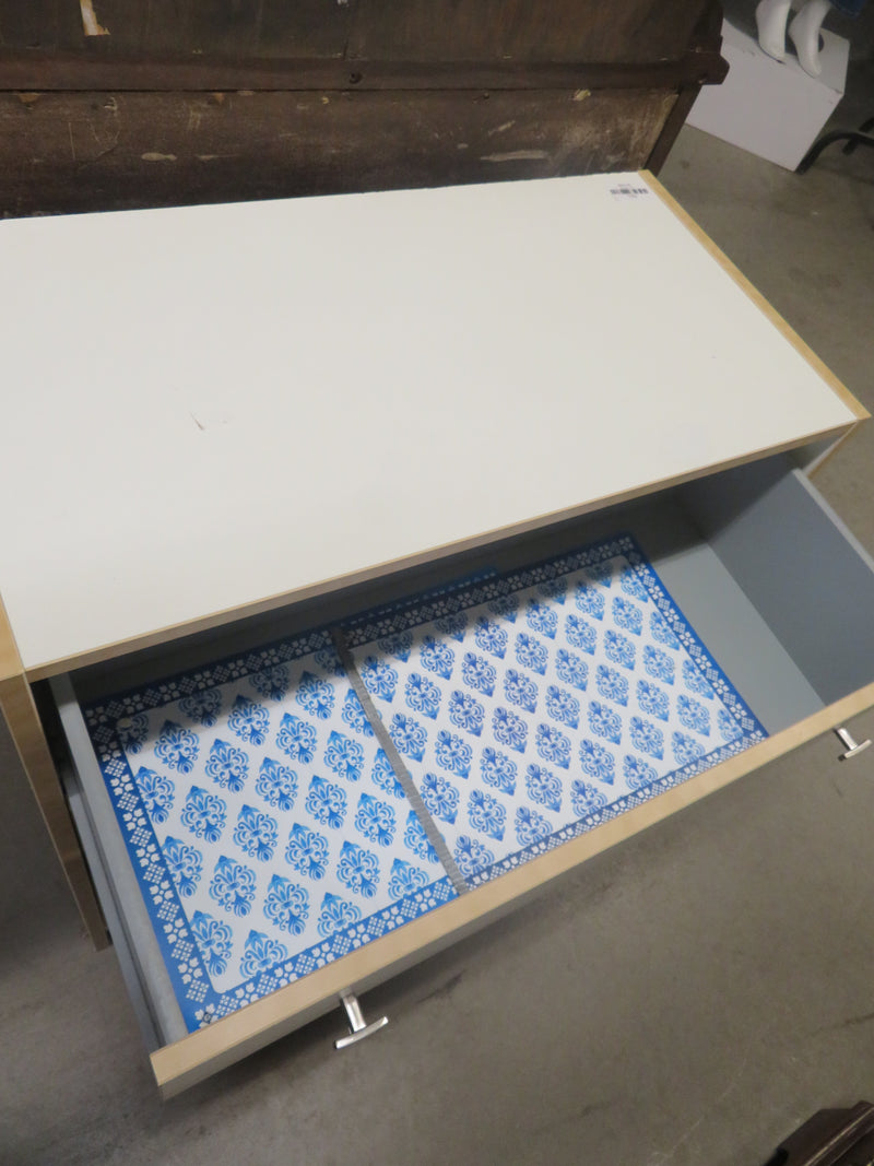 32"W 3-Drawer White Dresser