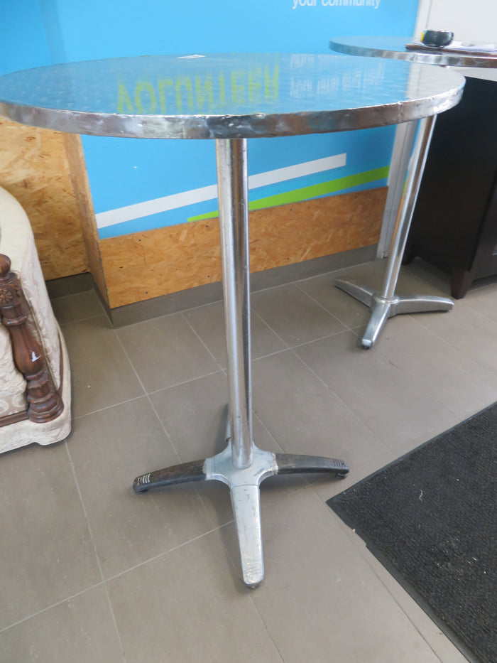 29.5"W Steel Top Bar Table