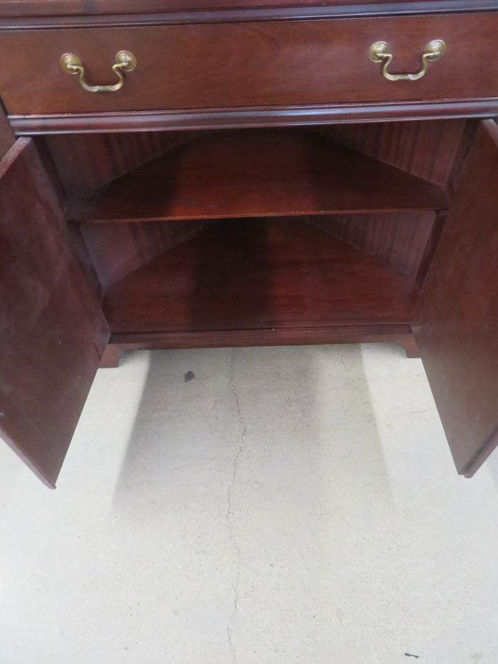 22"W 1-Piece Solid Wood Corner China Cabinet with Glass Doors