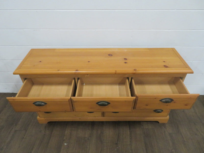 Wood Veneer 7-Drawer Dresser