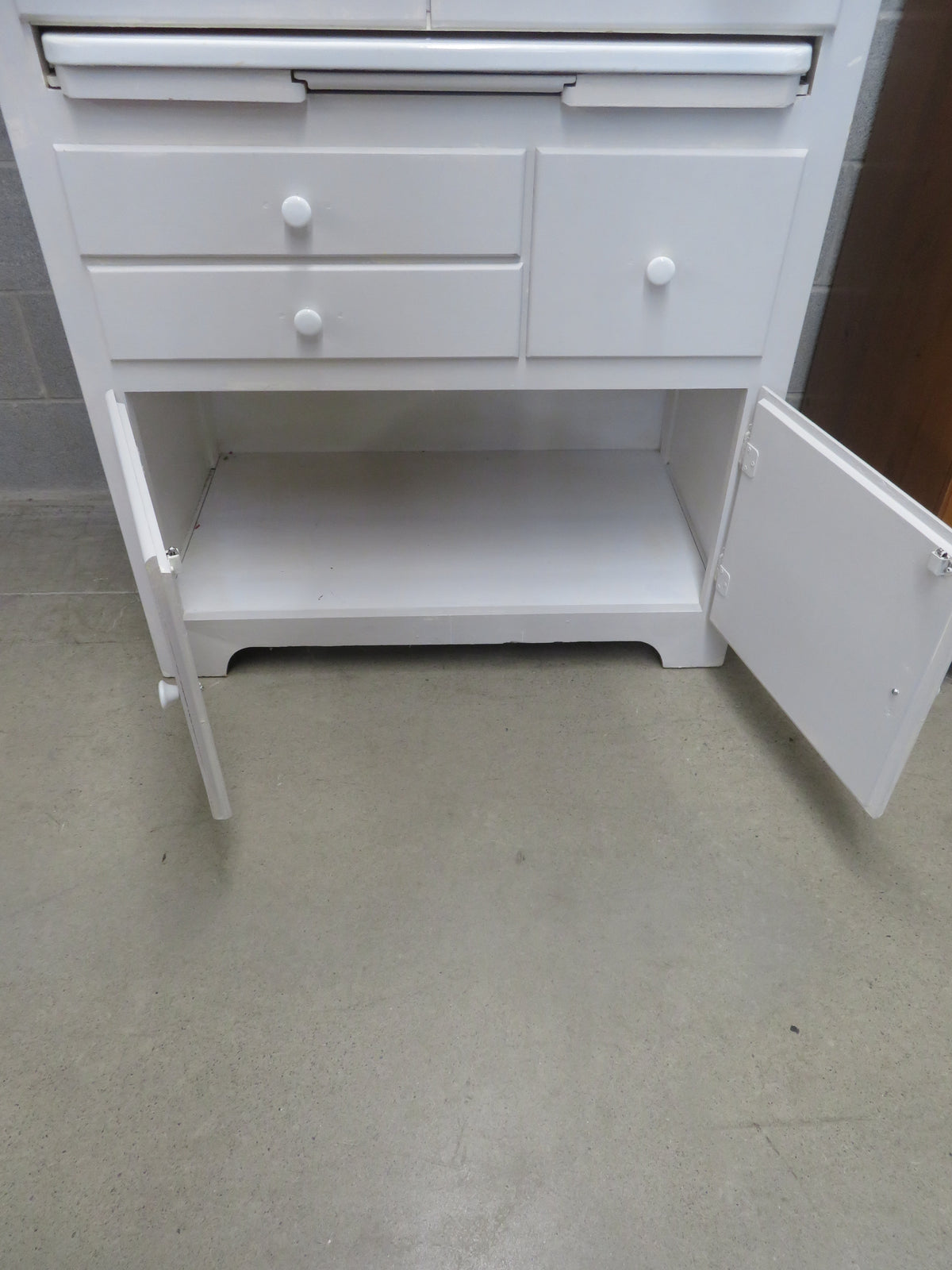 34.5"W 1-Piece Vintage Country Kitchen Cabinet