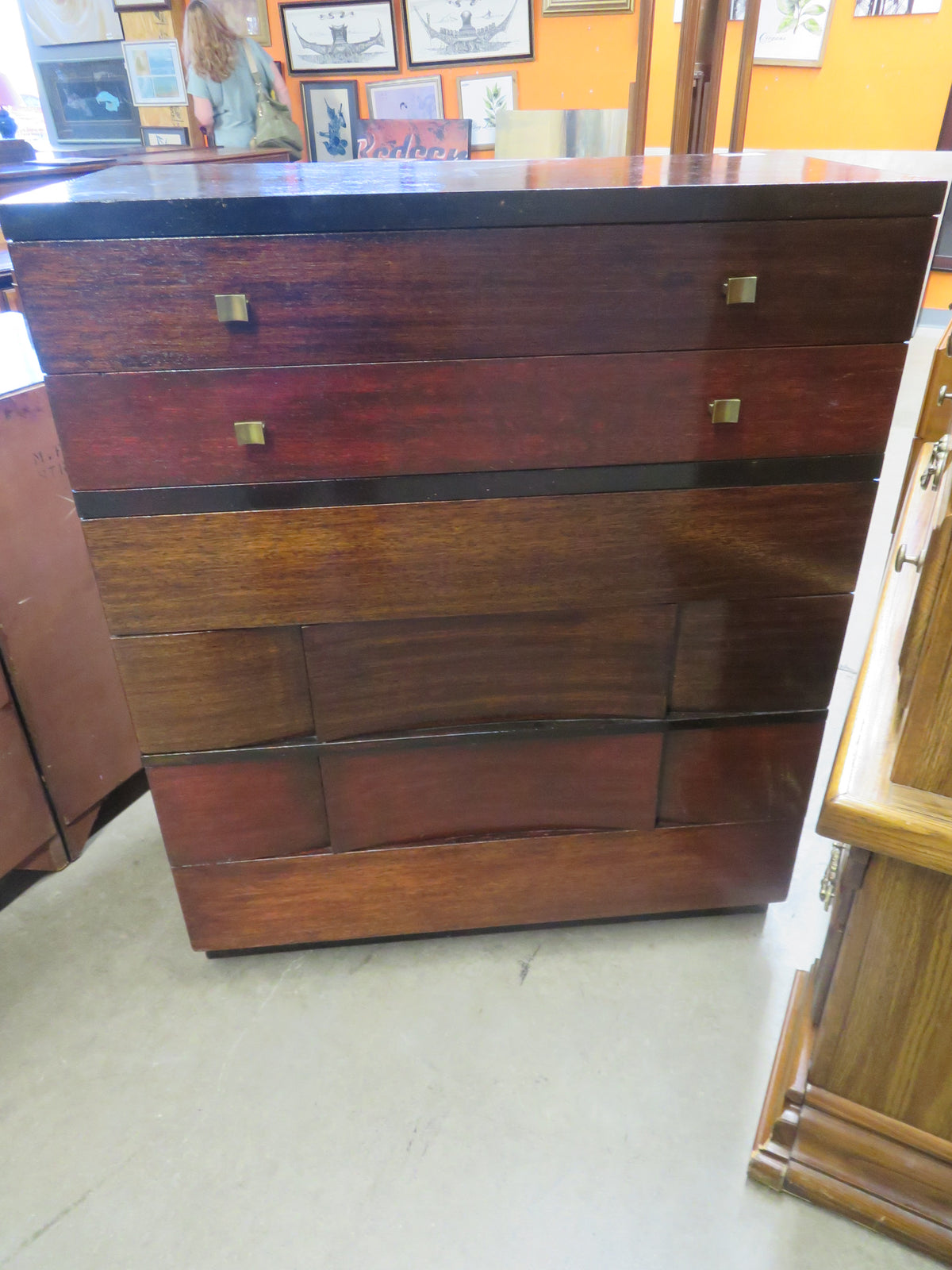 36"W 6-Drawer Wooden Dresser