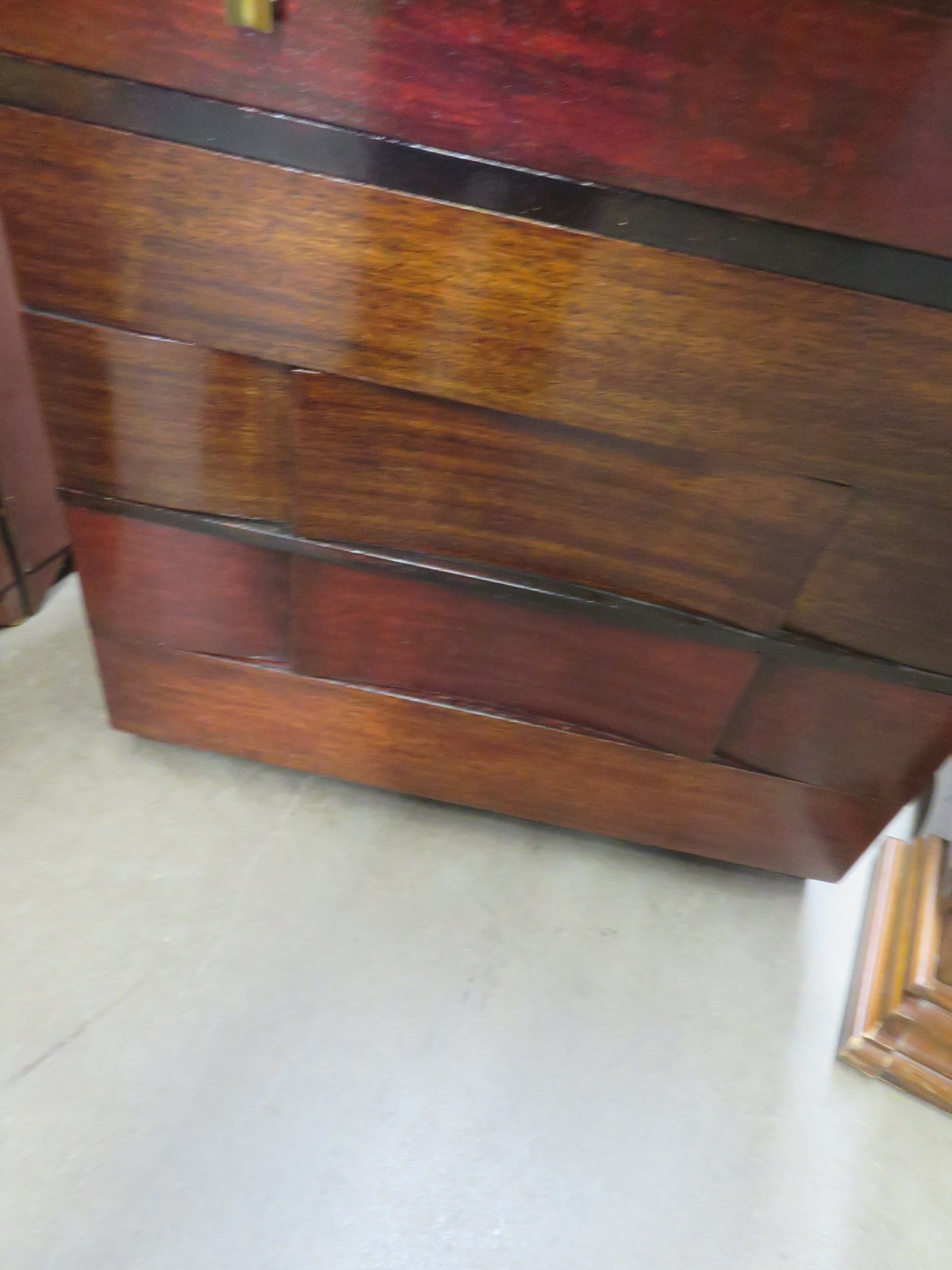 36"W 6-Drawer Wooden Dresser