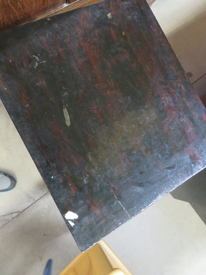 20"W Side Table