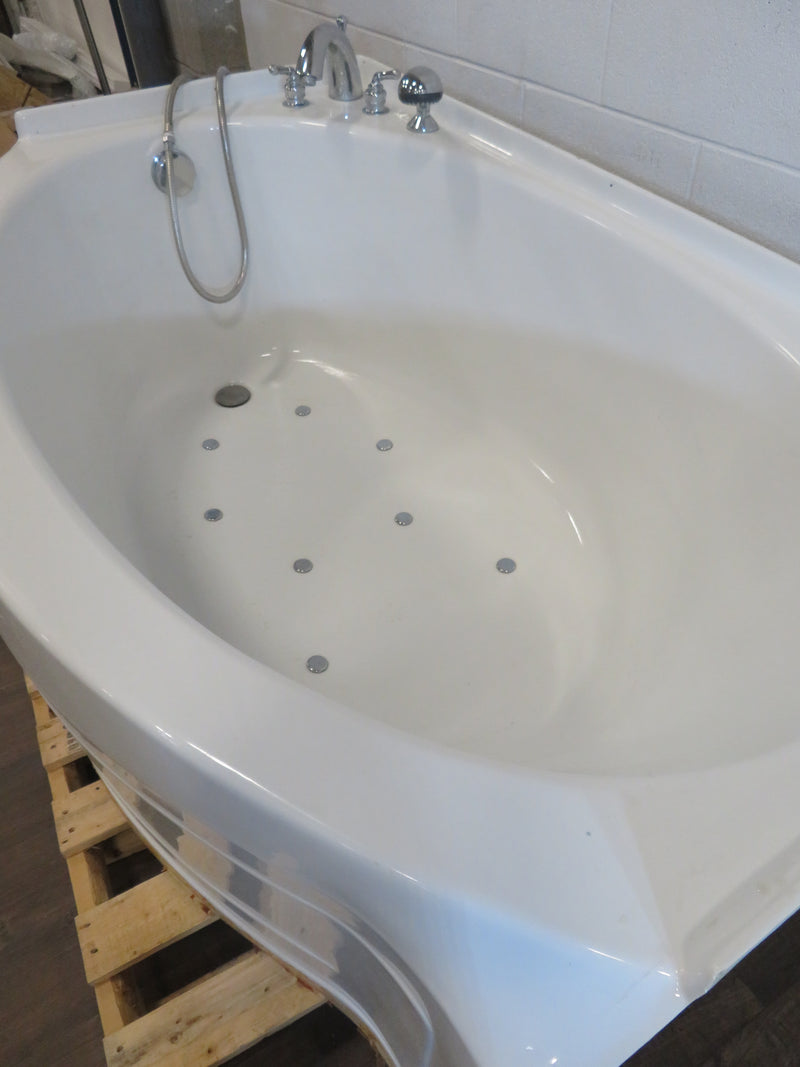 Acrylic Jetted Tub with Faucet
