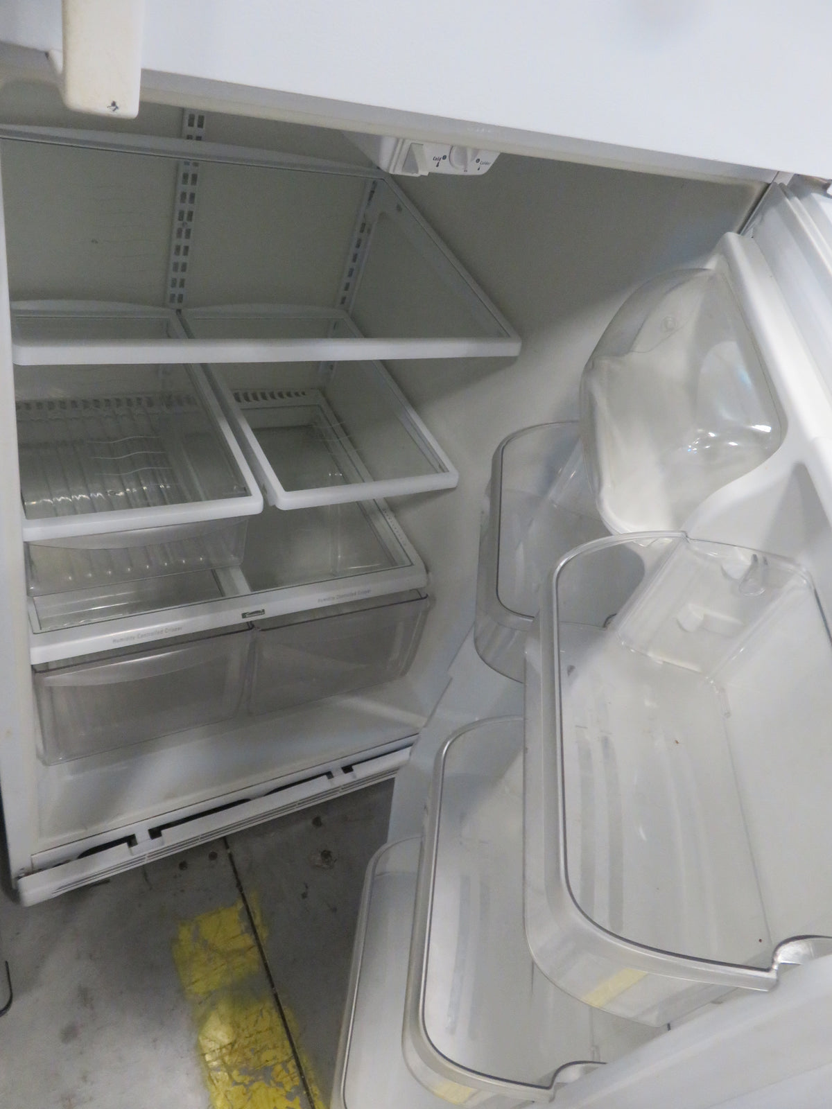 30"W Fridge/Freezer with Upper Freezer Drawer in White