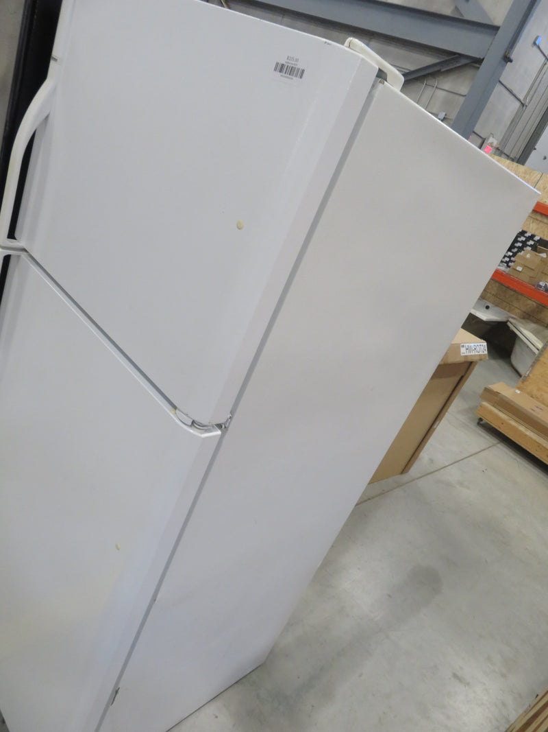 30"W Fridge/Freezer with Upper Freezer Drawer in White