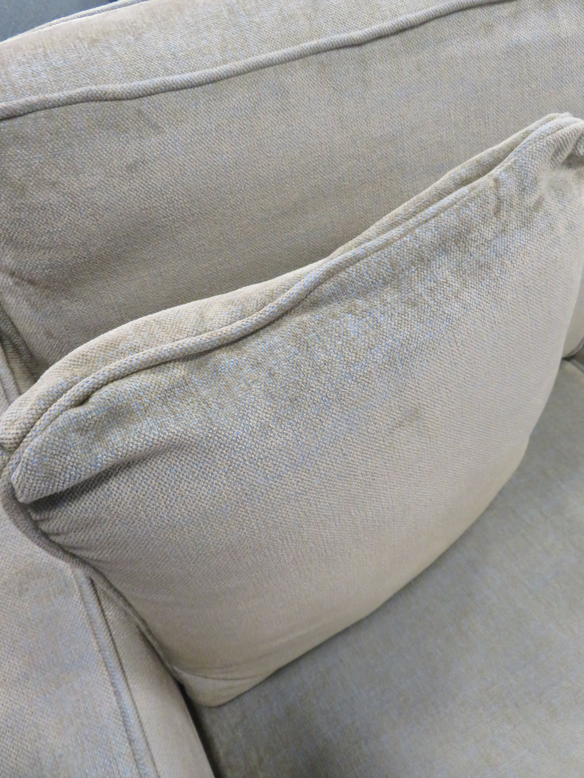 53.5"W 2-Seater Sofa