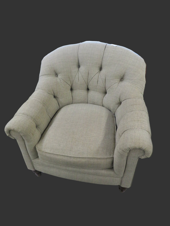36"W Comfy Chair