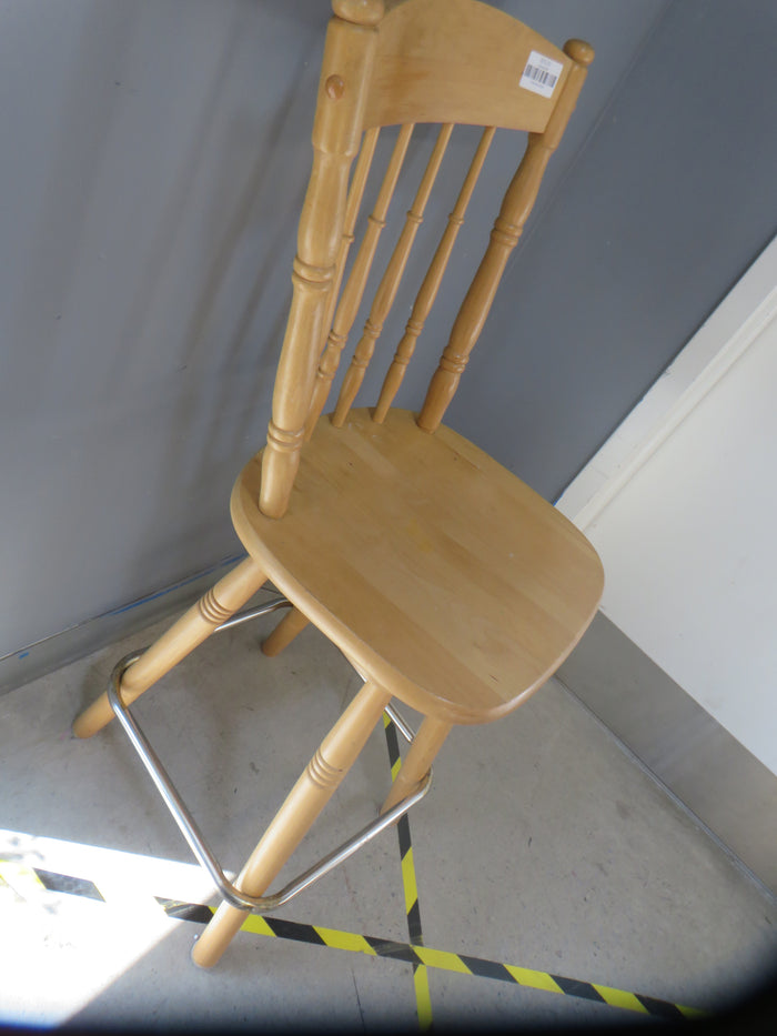 19"W Wooden Barstool