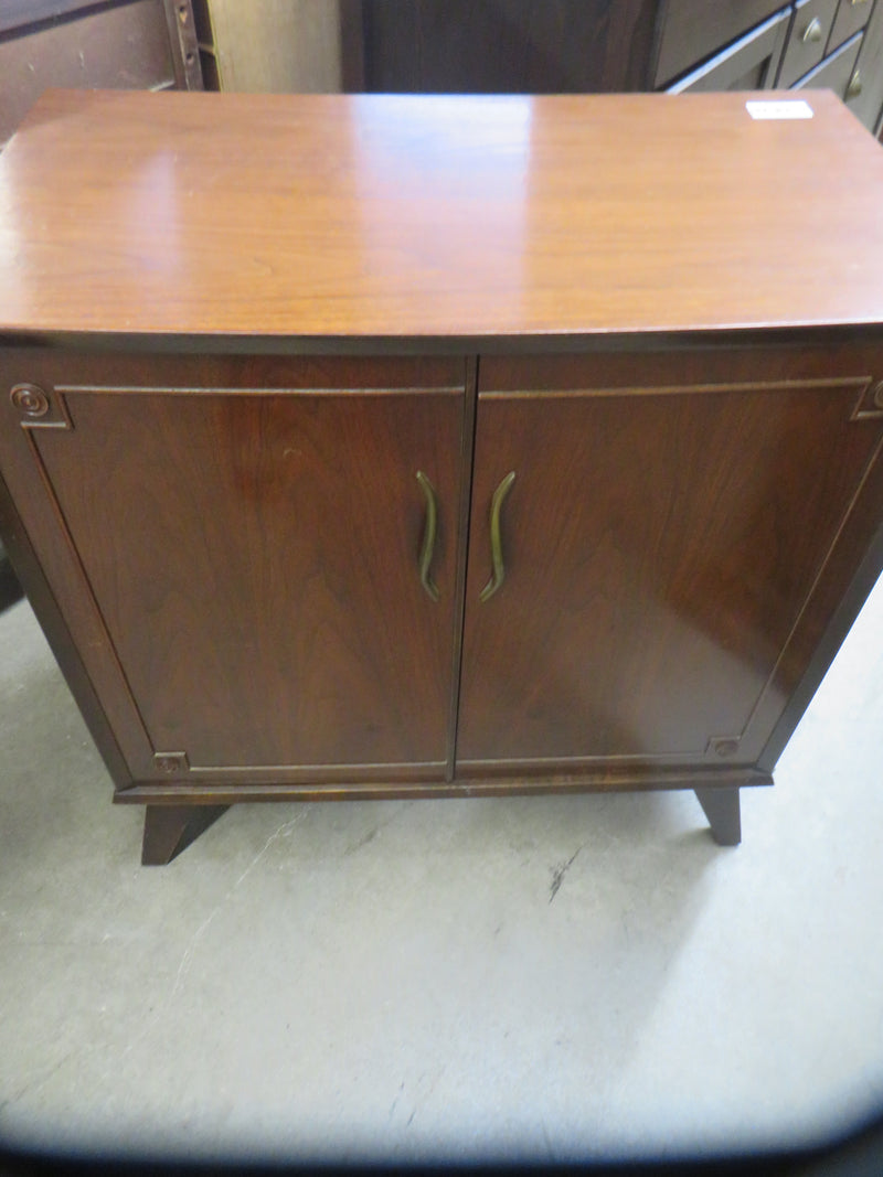 Vintage Record Player & Radio Console