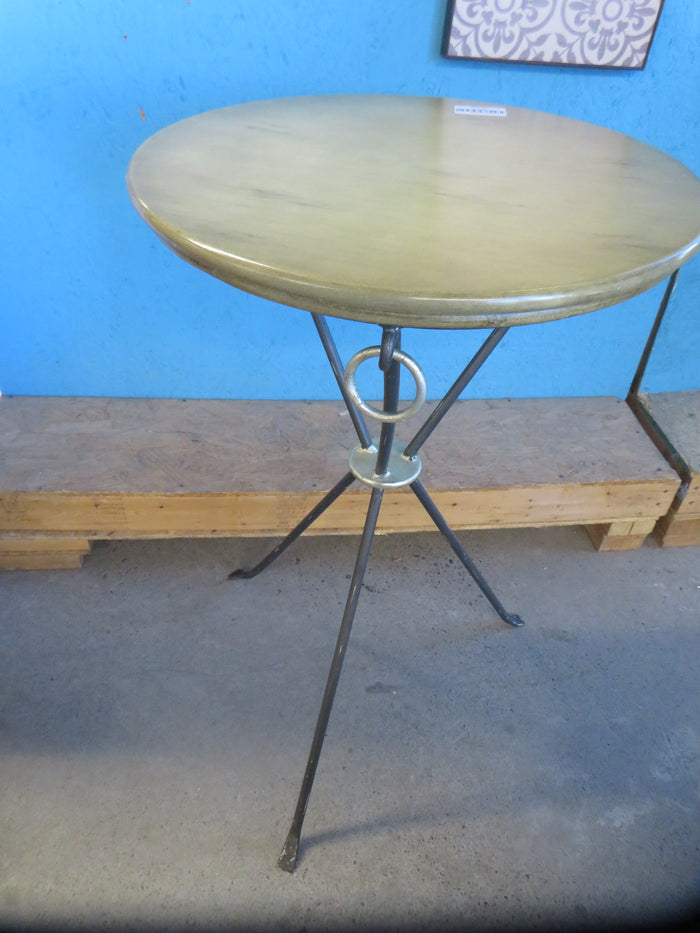 20" x 20" Metal Bistro Table
