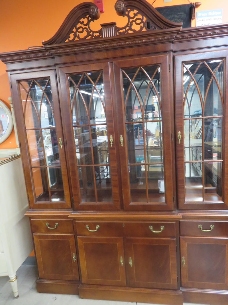 2-Piece Solid Wood Sideboard and Hutch