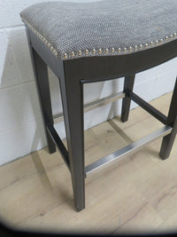 18"W Bar Stool on Wooden Legs