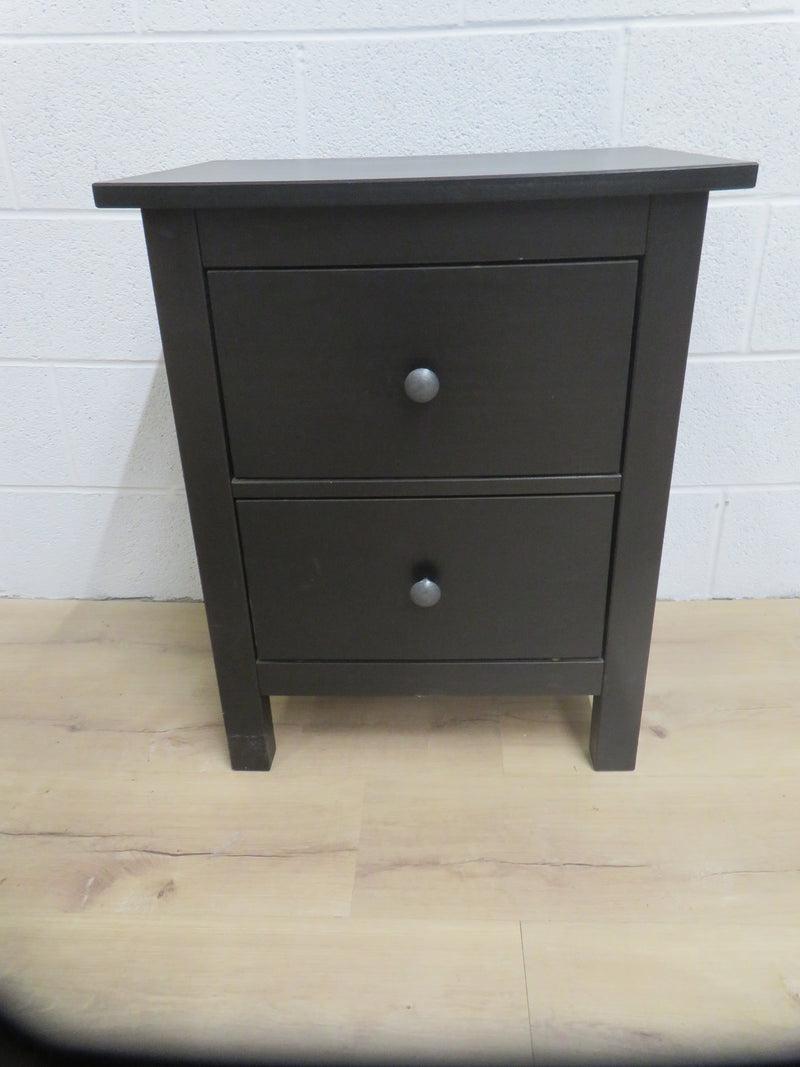 21.5"W Two Drawer End Table