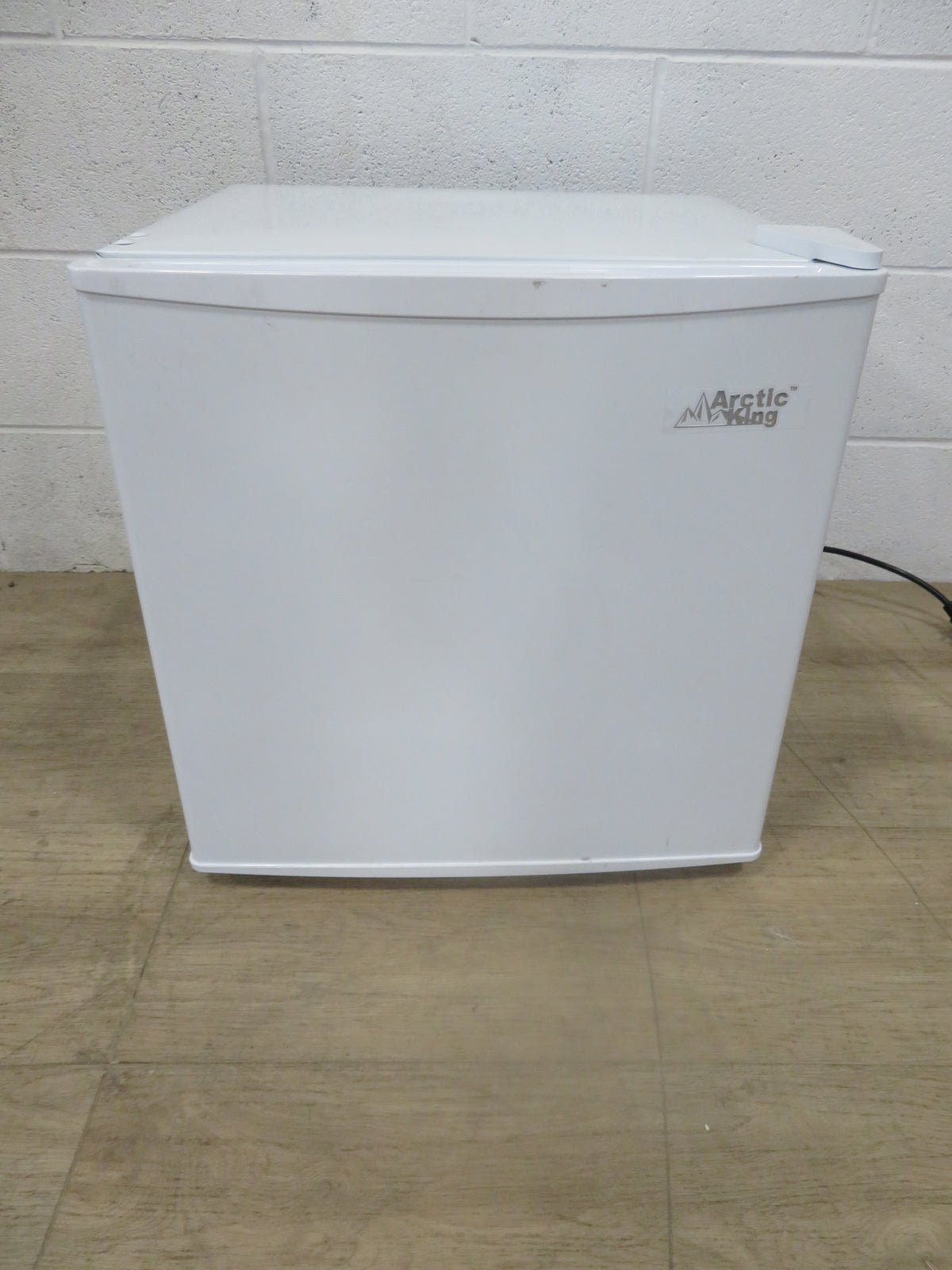 1.1Cu Ft Mini Freezer - White