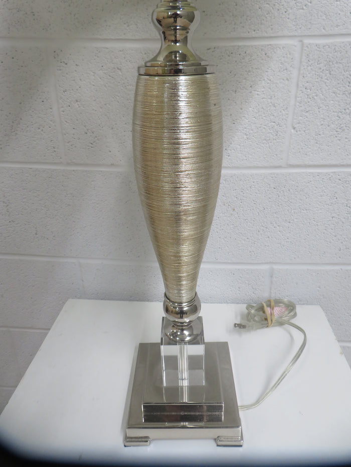 6"W Desk Lamp with Shade