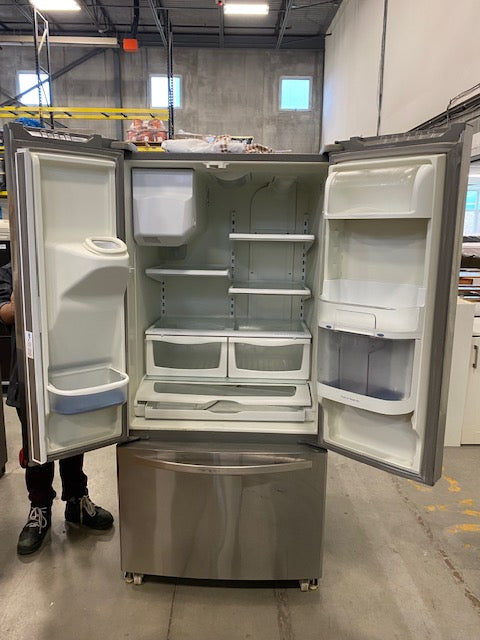 36"W French Door Refrigerator w/ Water Dispenser