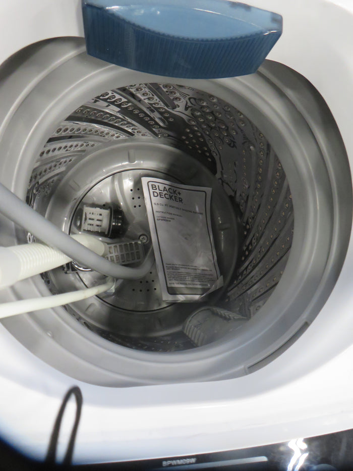16"W Small  Black+ Decker Washing Machine