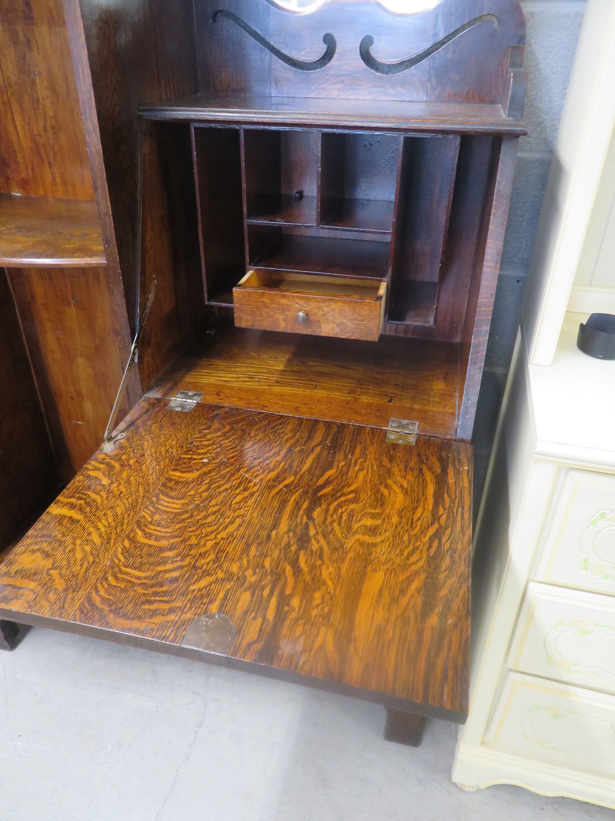 Antique Hallway Shelving Unit with Mirror