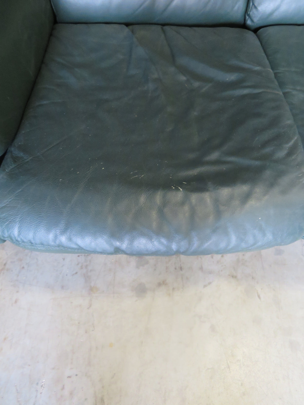 3-Seat sofa in Green Leather