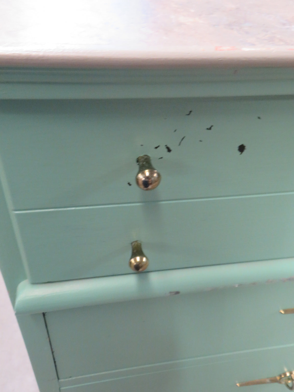 31"W 4-Drawer Dresser