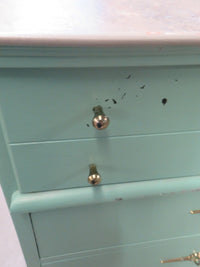 31"W 4-Drawer Dresser