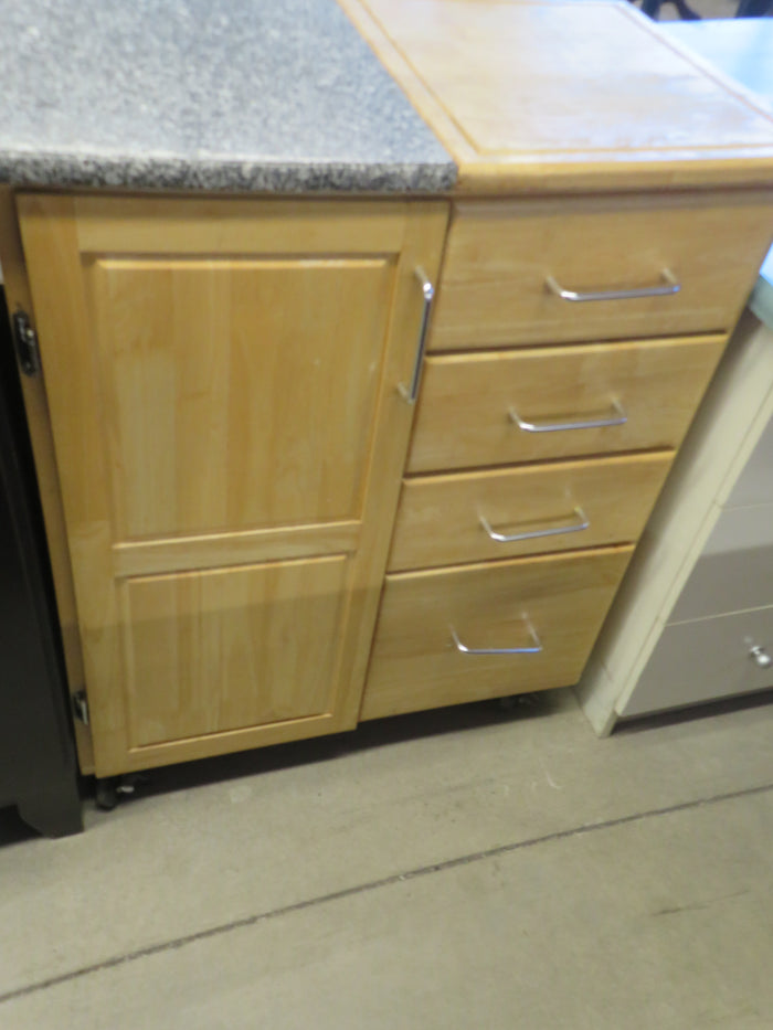 30.5"W 7-Drawer Wooden Dresser