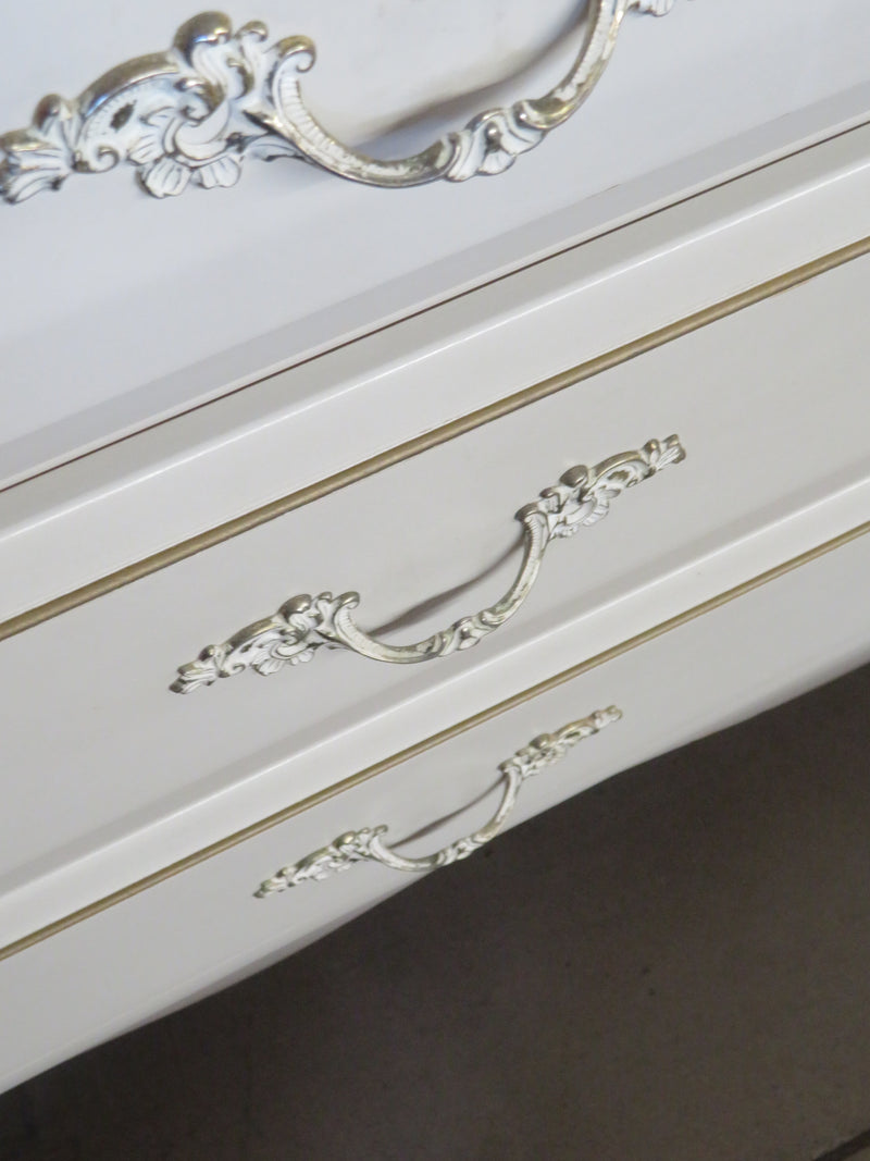 48"W 6-Drawer White Dresser
