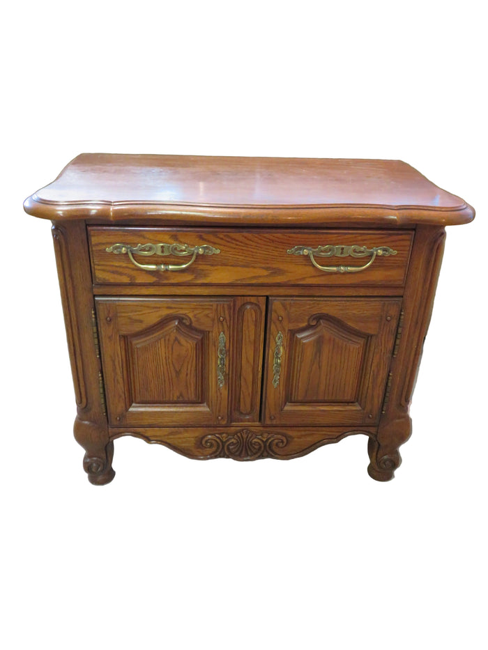 Night Stand with 1 Drawer and 2 Doors