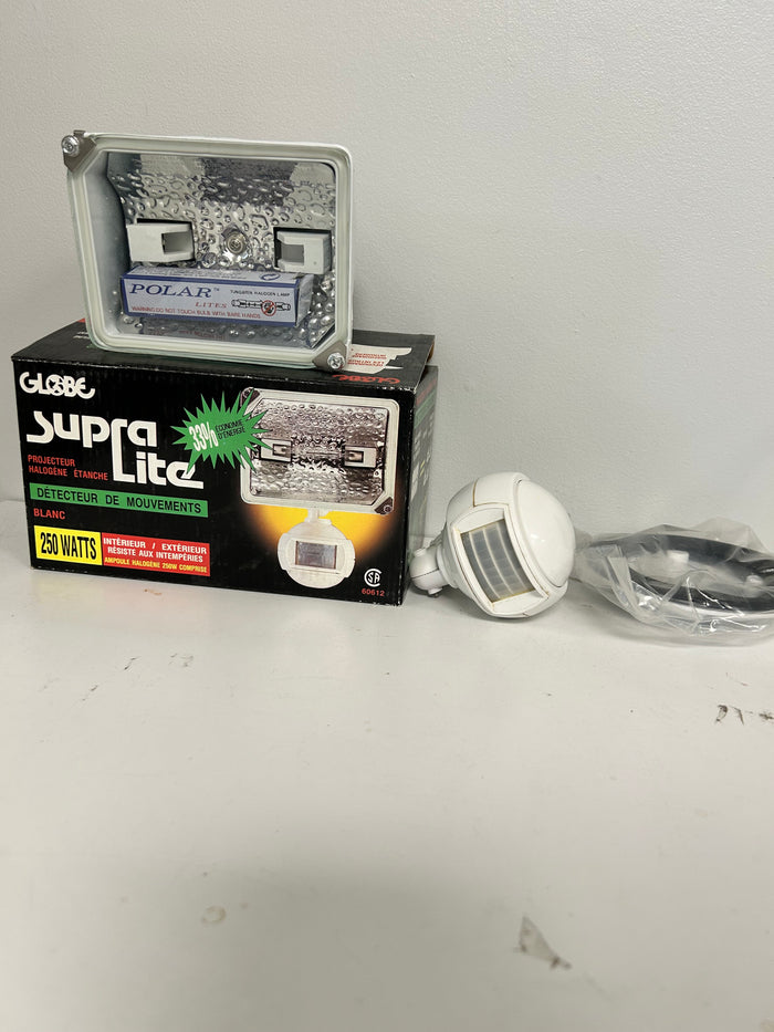 250W Halogen Motion Sensor Flood Light – White