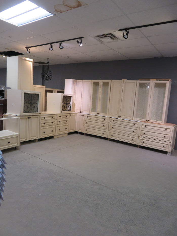 Antique Cream-Colored Kitchen Cabinet Set