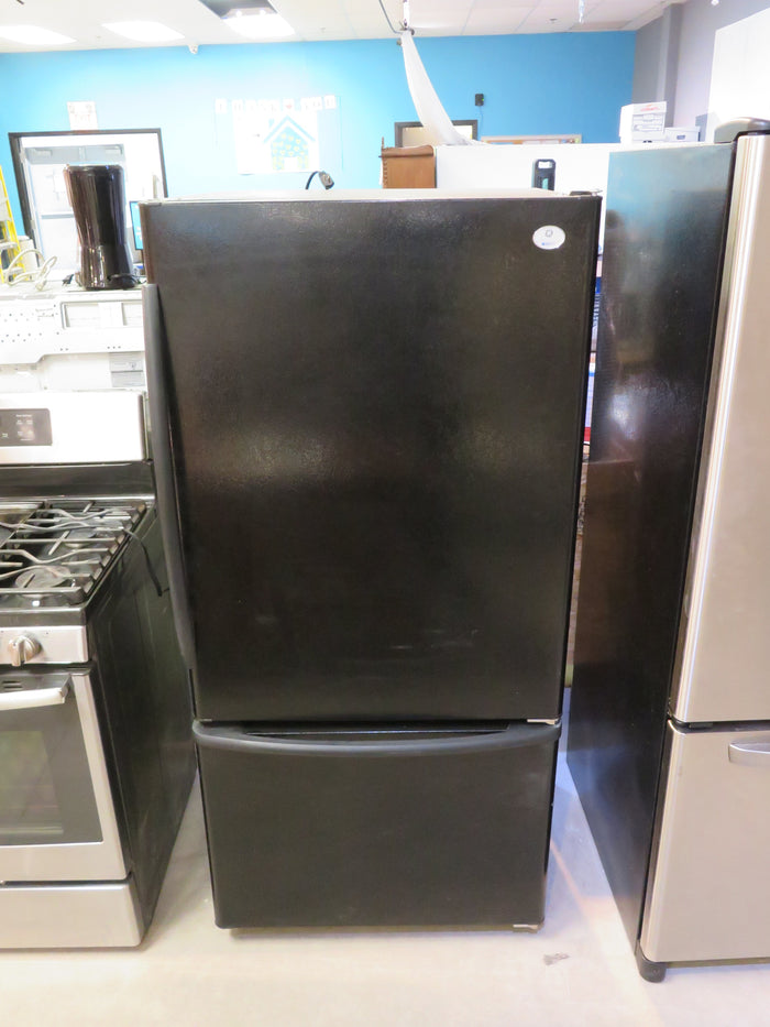 30.5" Black Refrigerator