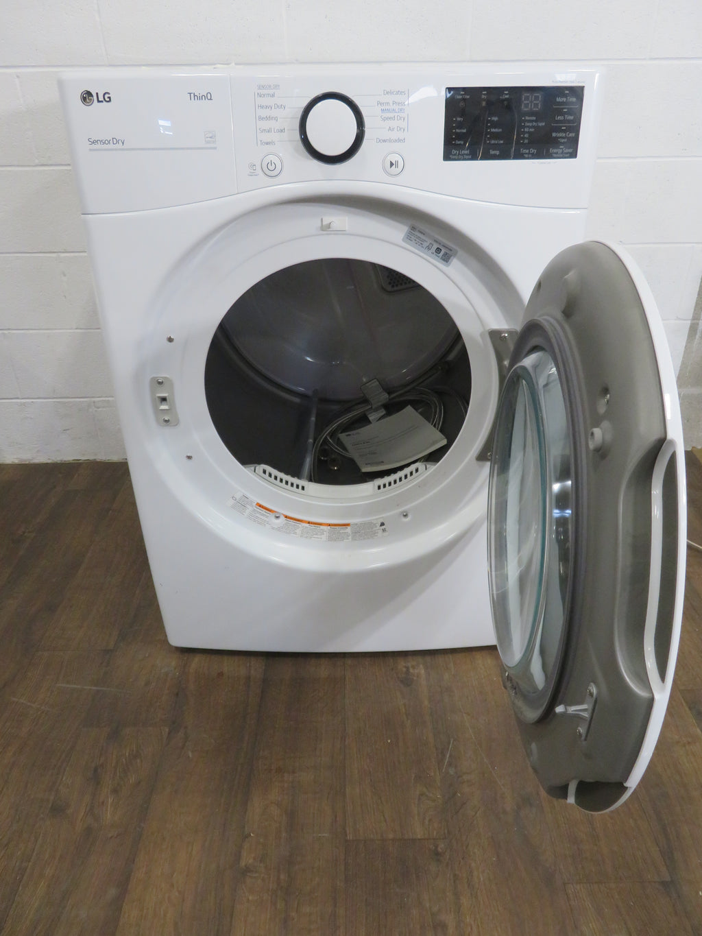 LG ThinQ Front Load Gas Dryer in White
