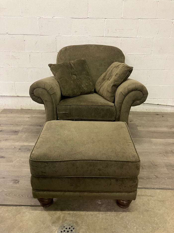 Olive Green Lounge Chair with Ottoman