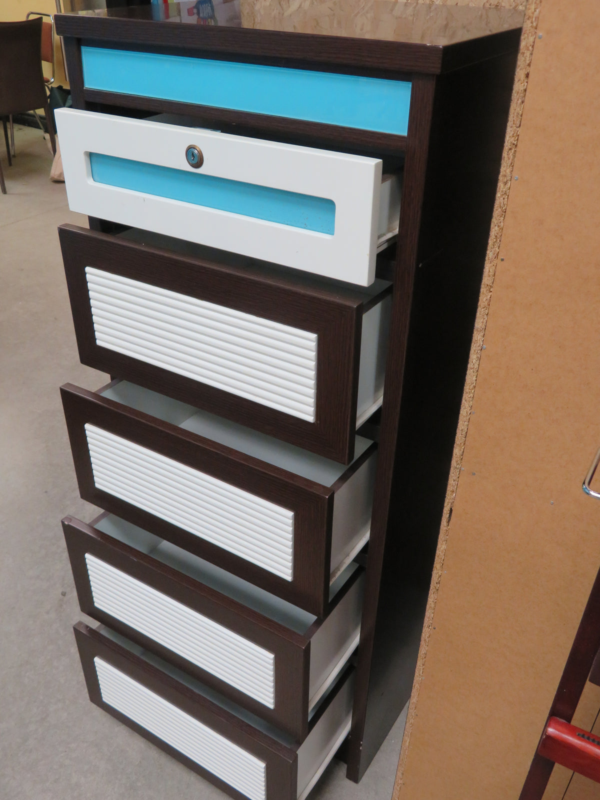 Tall 5 Drawer Dresser