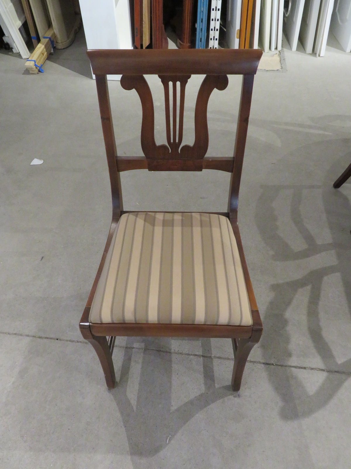 Mahogany Dining Table Set w/ 6 chairs