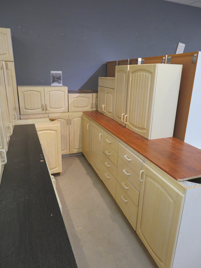 Rustic Kitchen Cabinet Set