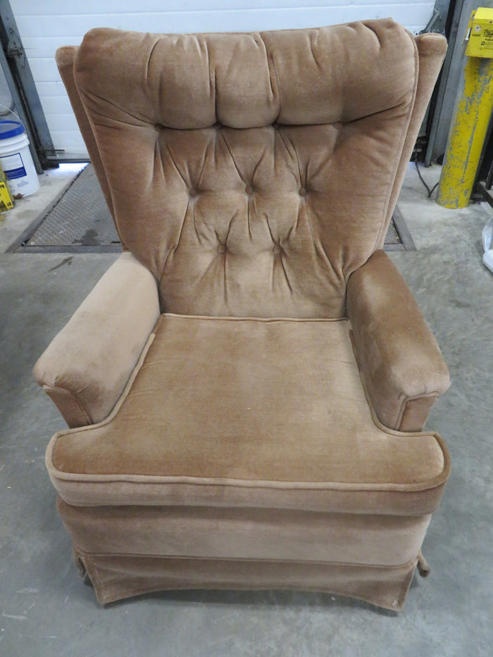 Swivel/Rocker in Beige Velour