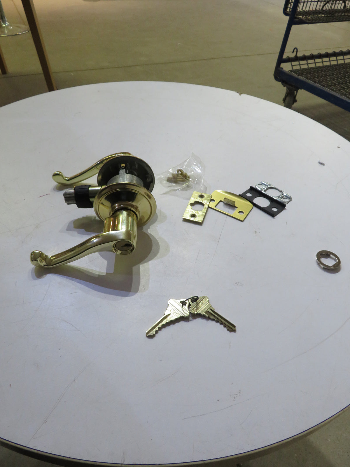 Schlage Keyed Entrance Right Hand Lever