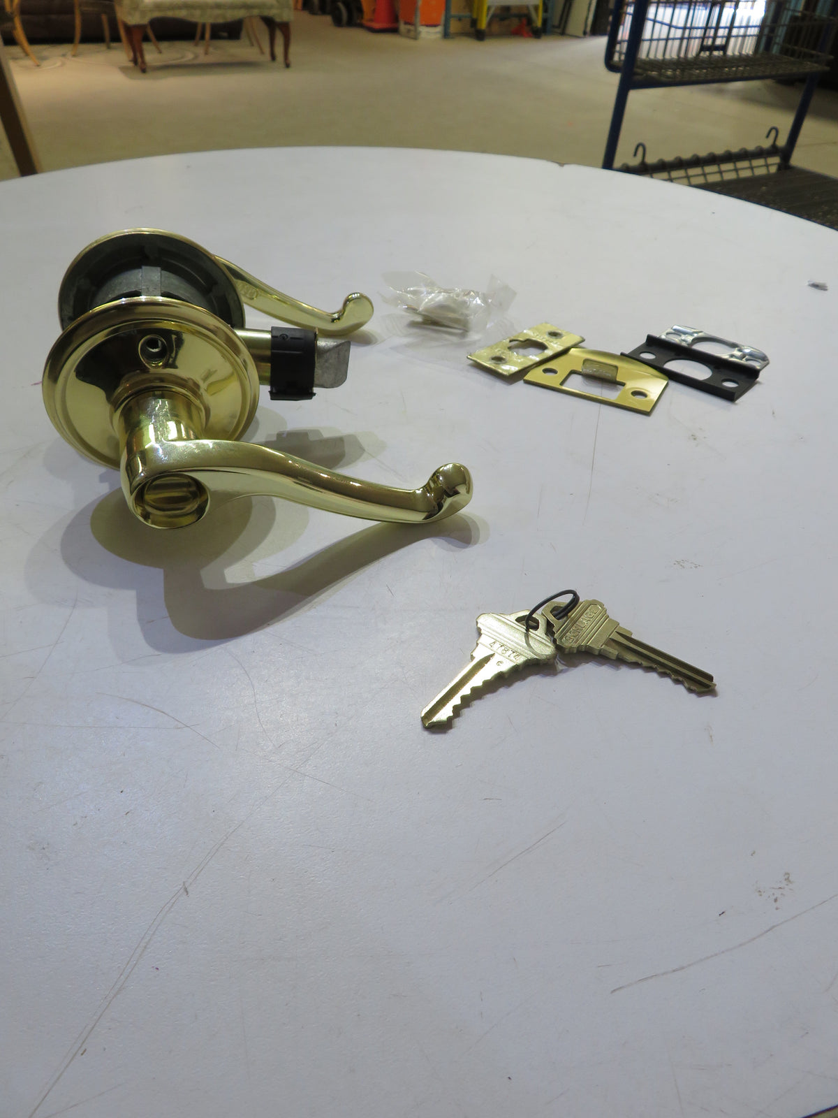 Schlage Keyed Entrance Right Hand Lever