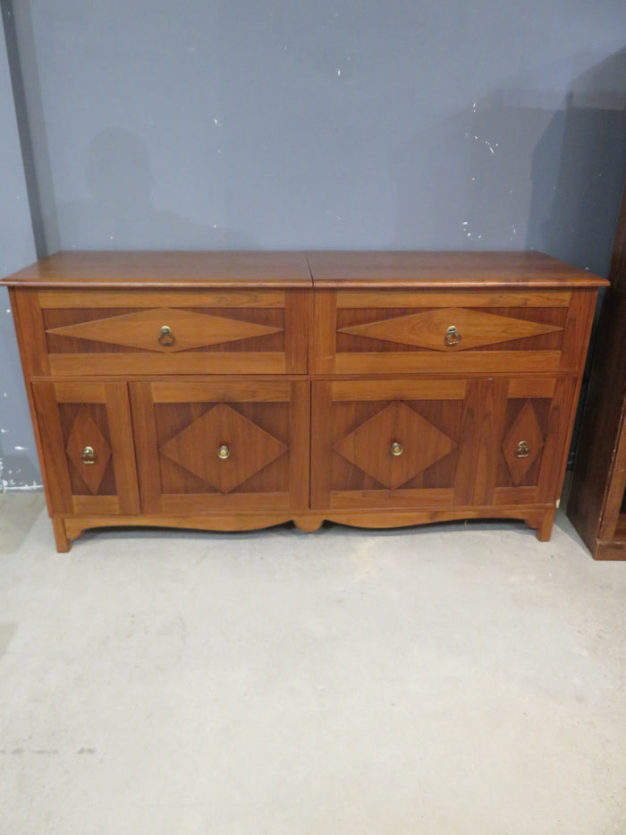 Entertainment Cabinet / Sideboard