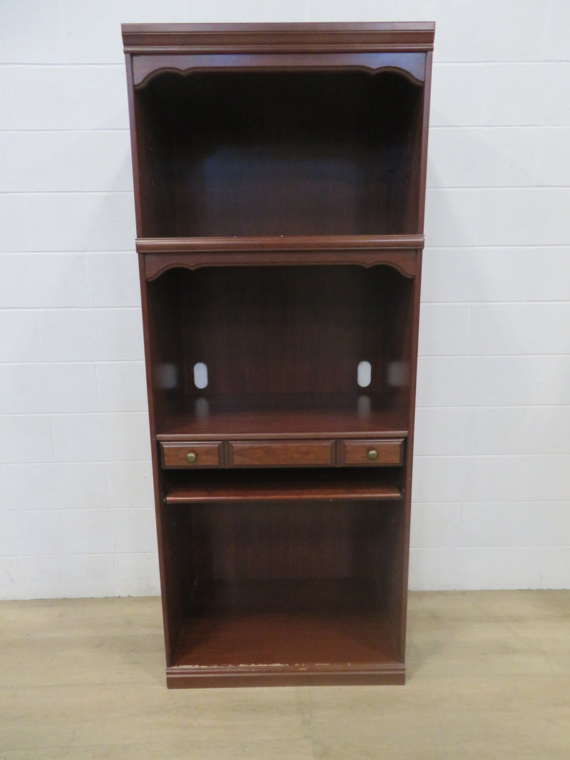 Wooden Desk with Build-in Shelves