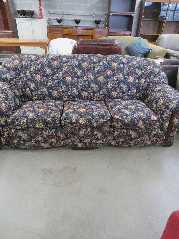 3-Seat Sofa in Dark Floral Pattern