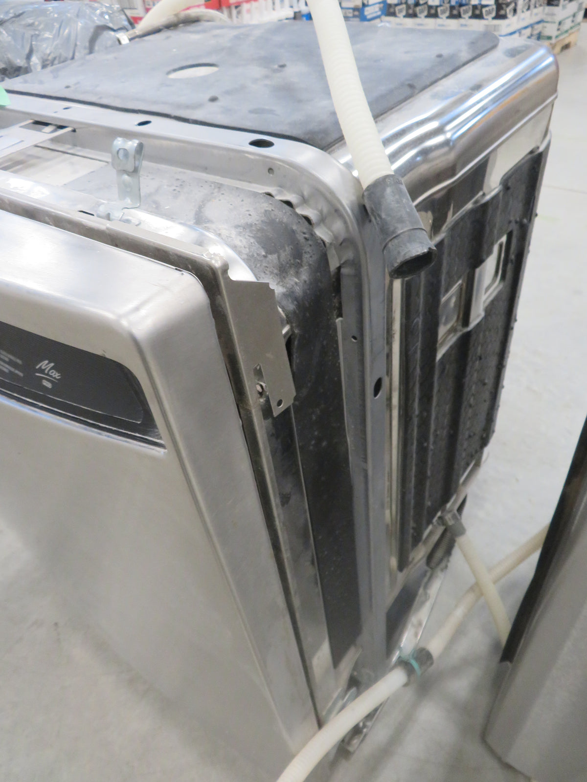 24" Dish Washer in Stainless