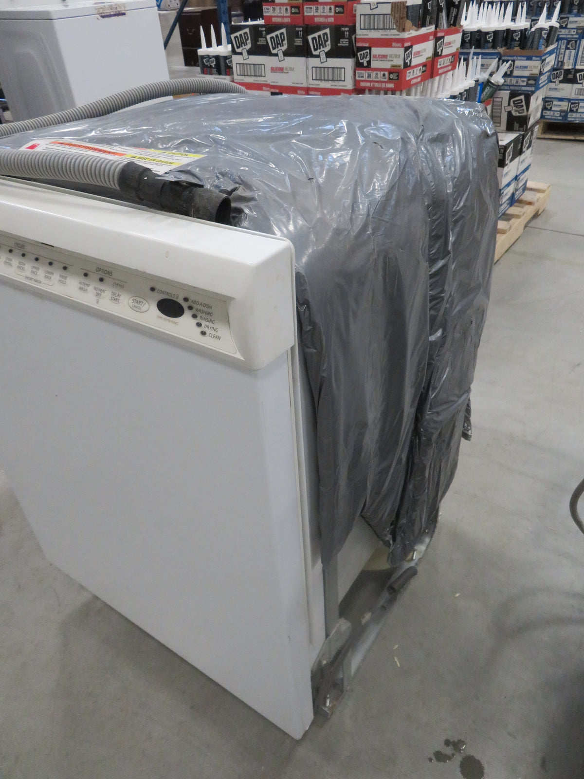 24" Dish Washer in White