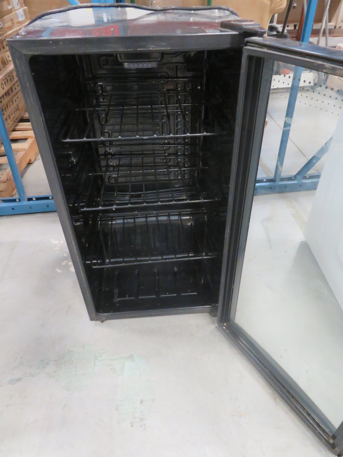 Beverage Centre in Black