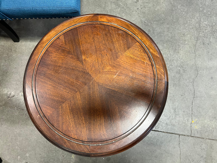 Round Side Table